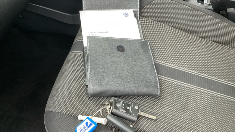 Volkswagen T-Roc 1.0 TSI SE 5dr Petrol Hatchback